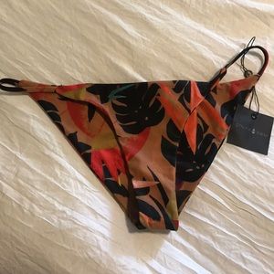 Stone Fox Swim Irie bottoms in vibration
